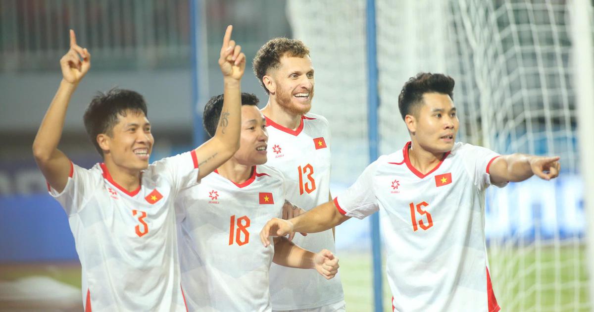 Bảng xếp hạng mới nhất ASEAN Cup 2026: Việt Nam đoạt lại ngôi đầu và toàn quyền tự quyết vào bán kết