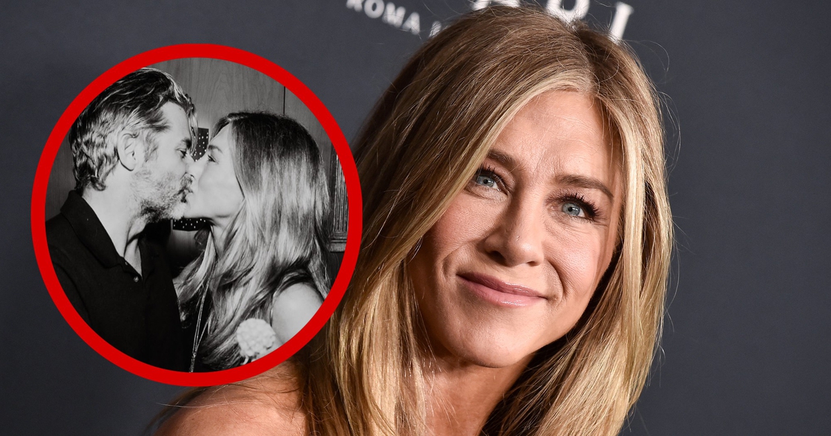 Jennifer Aniston v&agrave; chuy&ecirc;n gia th&ocirc;i mi&ecirc;n ra sao sau hơn 1 năm y&ecirc;u?