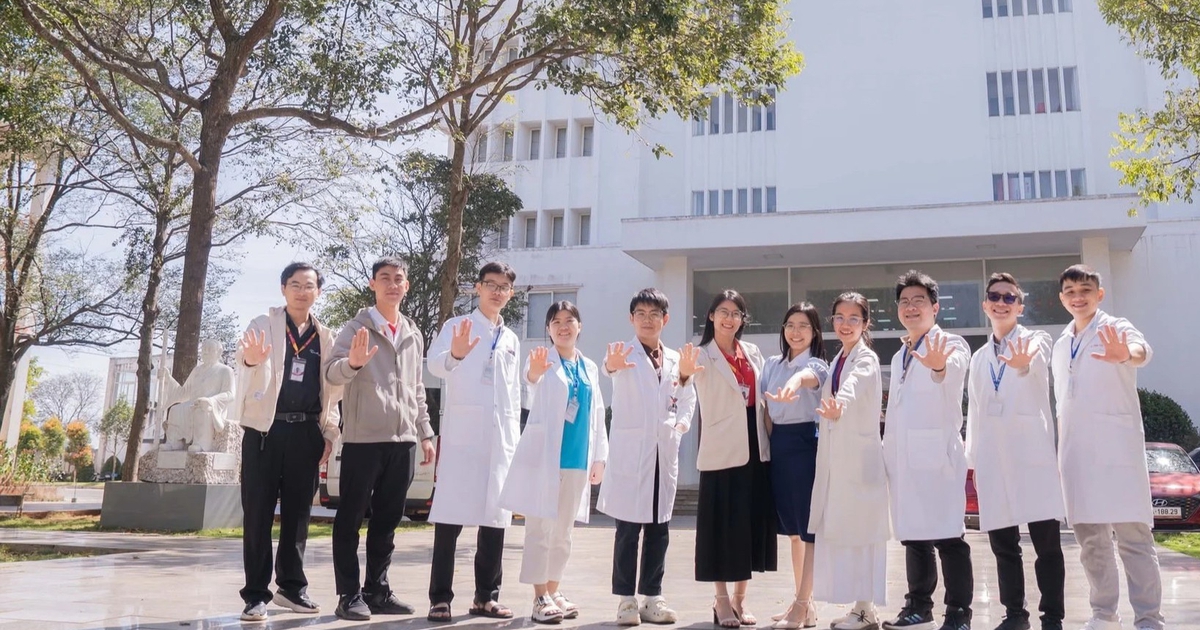 Một trường đại học y hỗ trợ từ 200-400 triệu đồng/người để thu h&uacute;t nh&acirc;n t&agrave;i