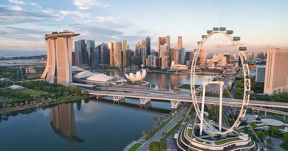 Người Việt tò mò khám phá Singapore theo bộ ‘kim chỉ nam’ vừa quen vừa lạ