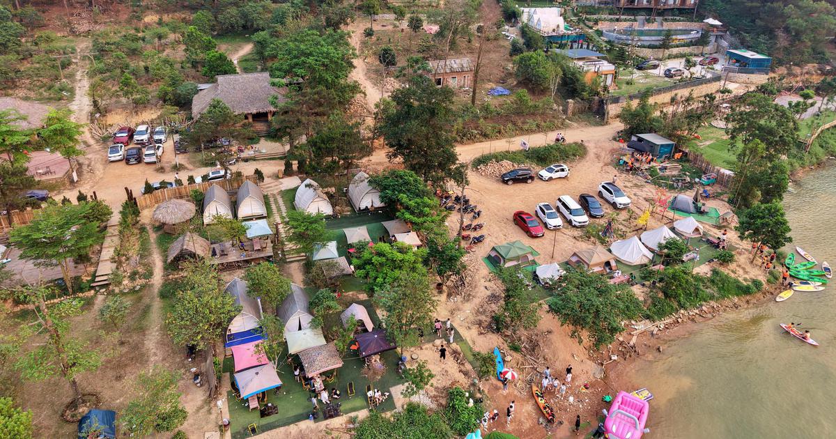 Villa, homestay mọc như nấm trong rừng phòng hộ