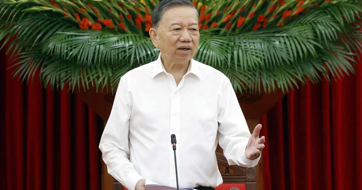 Xây dựng Điều lệ Đảng khoa học, dễ thực hiện và có sức sống lâu dài