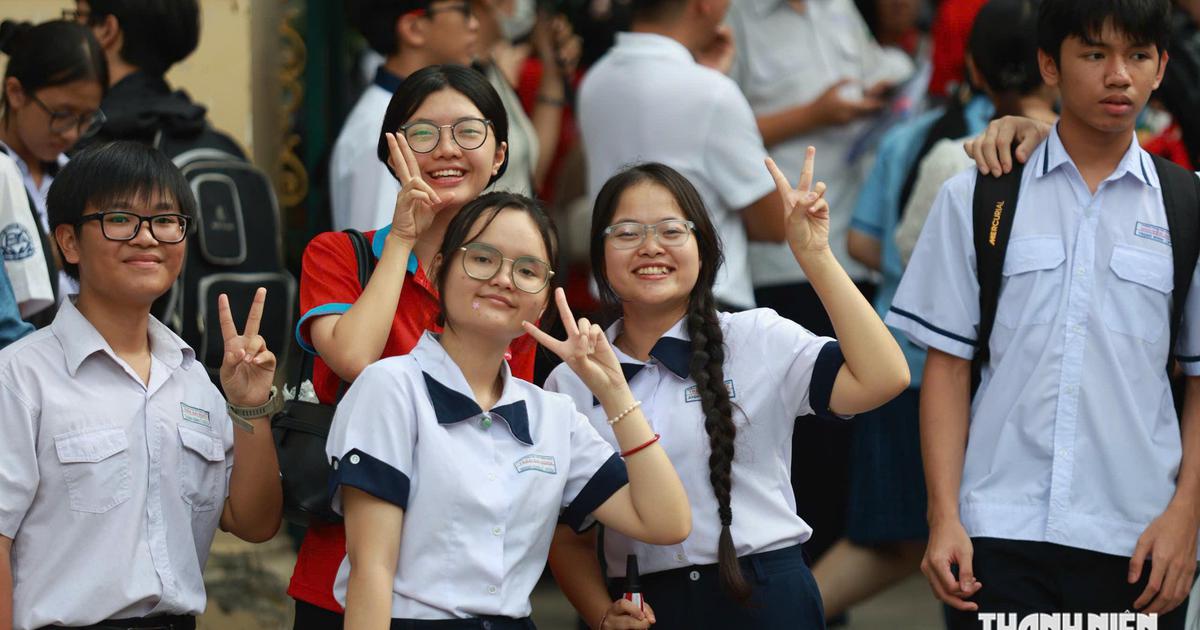 Sở GD-ĐT TP.HCM lấy ý kiến 7 khoản thu, mức thu áp dụng năm học mới