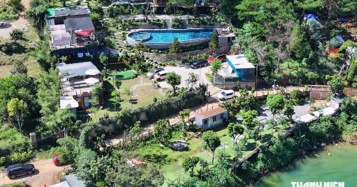 Hình ảnh villa, homestay mọc như nấm trong rừng phòng hộ