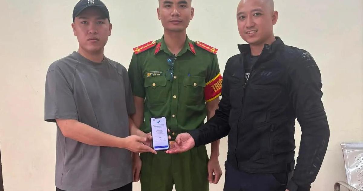 Bỗng dưng nhận 5 tỉ đồng chuyển nhầm, nam thanh niên trình báo công an