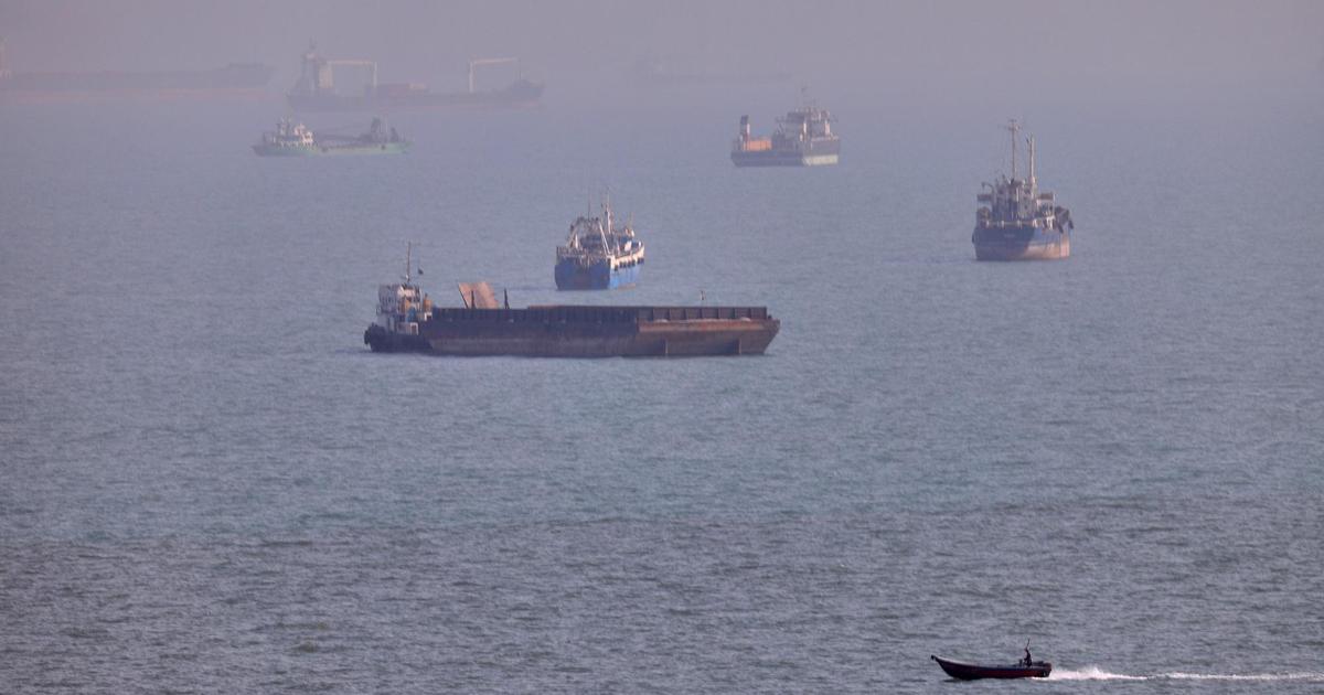 Liệu Iran - Oman có thay đổi cục diện eo biển Hormuz?