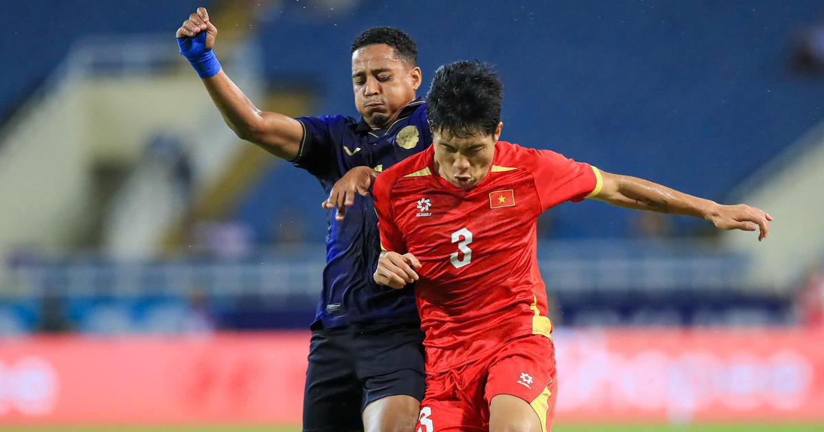 HLV Campuchia: 'Đội tuyển Việt Nam không có điểm yếu, sẽ vào đến chung kết'