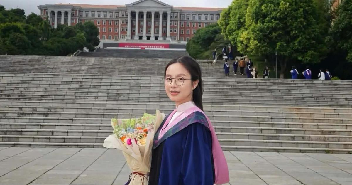 Mượn bố mẹ 300 triệu đồng đi du học, cô gái giành học bổng tiến sĩ