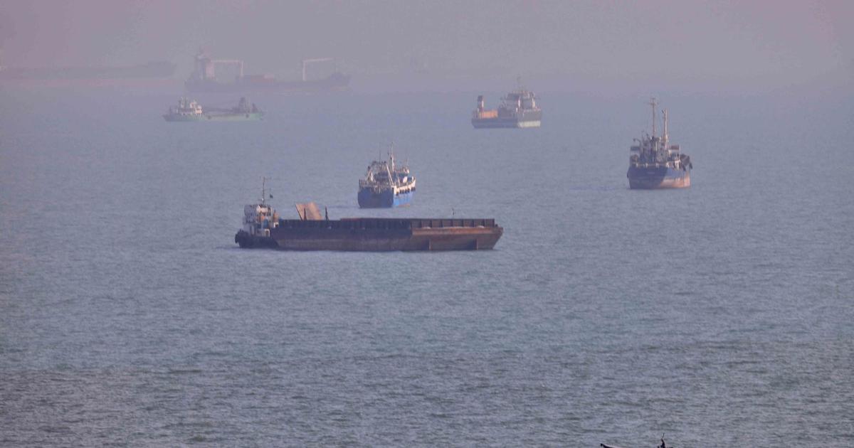 Tình thế bế tắc ở eo biển Hormuz