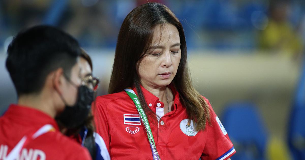 Madam Pang ‘chơi lớn’, đội tuyển Thái Lan nhận cú hích ở bán kết ASEAN Cup