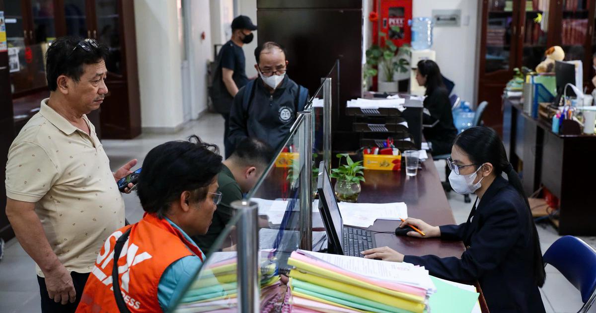 Thực hư thông tin 'mua cổ phiếu bị tạm hoãn xuất cảnh nếu doanh nghiệp nợ thuế'