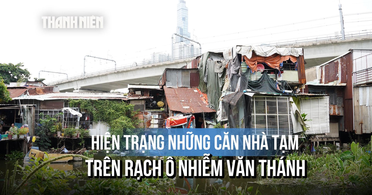 Cuộc sống của gần 20 người trong căn nhà tí hon bên rạch ô nhiễm giữa TP.HCM