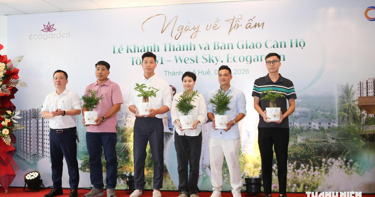 Bàn giao thêm 210 căn nhà ở xã hội đến người thu nhập thấp ở Huế