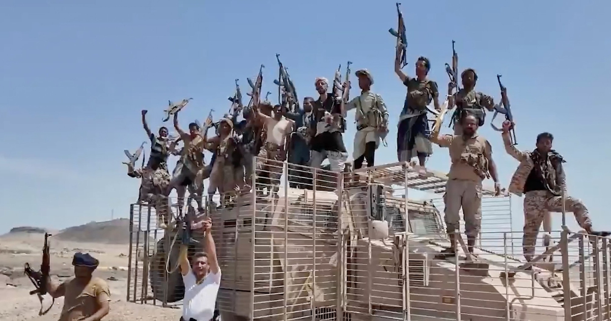 &Ocirc;ng Trump n&oacute;i Houthi đề nghị Mỹ kh&ocirc;ng can thiệp xung đột