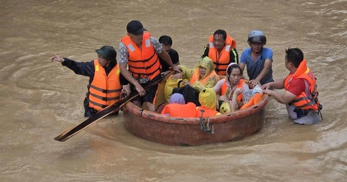 3 tỉnh, thành miền Trung mưa dữ dội trong 4 ngày, có nơi trên 800 mm