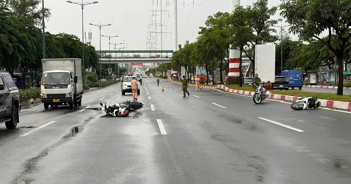 C&ocirc;ng an TP.HCM t&igrave;m nh&acirc;n chứng vụ tai nạn giao th&ocirc;ng tr&ecirc;n đường Phạm Văn Đồng