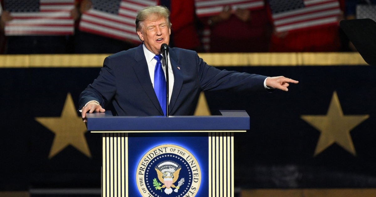 Những lần &ocirc;ng Trump hứa ph&aacute;t tiền cho d&acirc;n c&oacute; th&agrave;nh hiện thực?