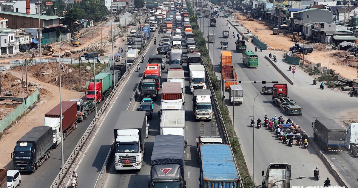 Tin tức đặc biệt tr&ecirc;n b&aacute;o in Thanh Ni&ecirc;n 15.9.2026