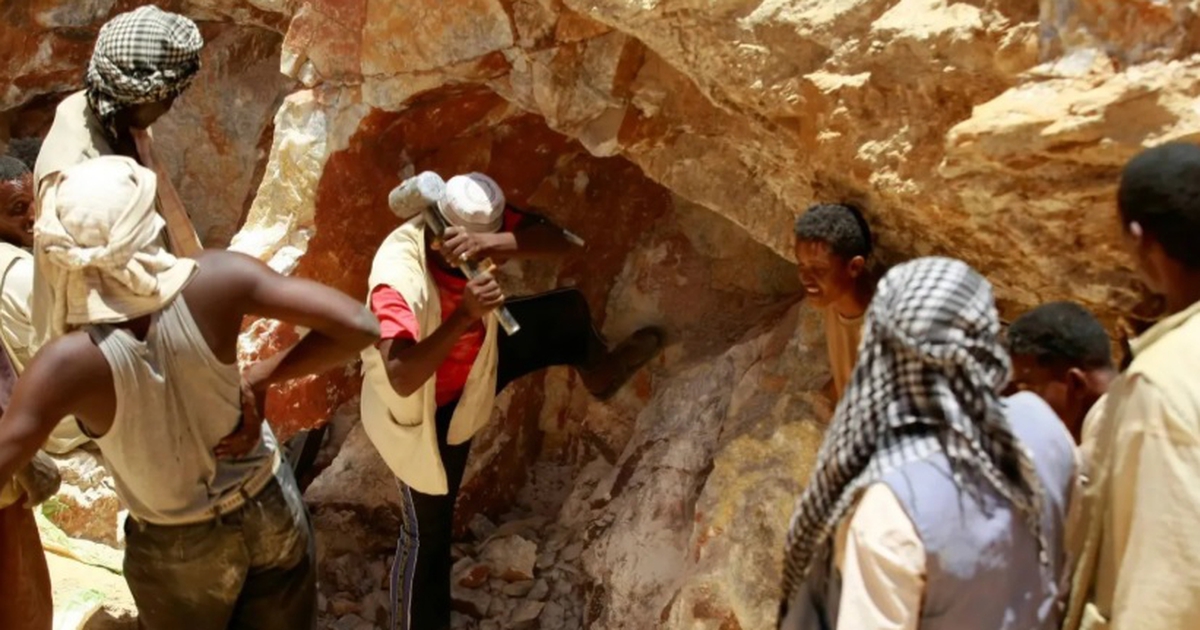 Sập mỏ v&agrave;ng ở Sudan, &iacute;t nhất 60 người chết
