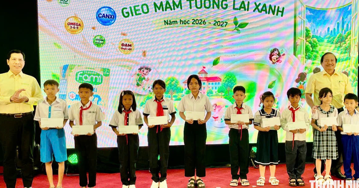 1 triệu hộp sữa đậu n&agrave;nh miễn ph&iacute; đến với học sinh v&ugrave;ng kh&oacute;