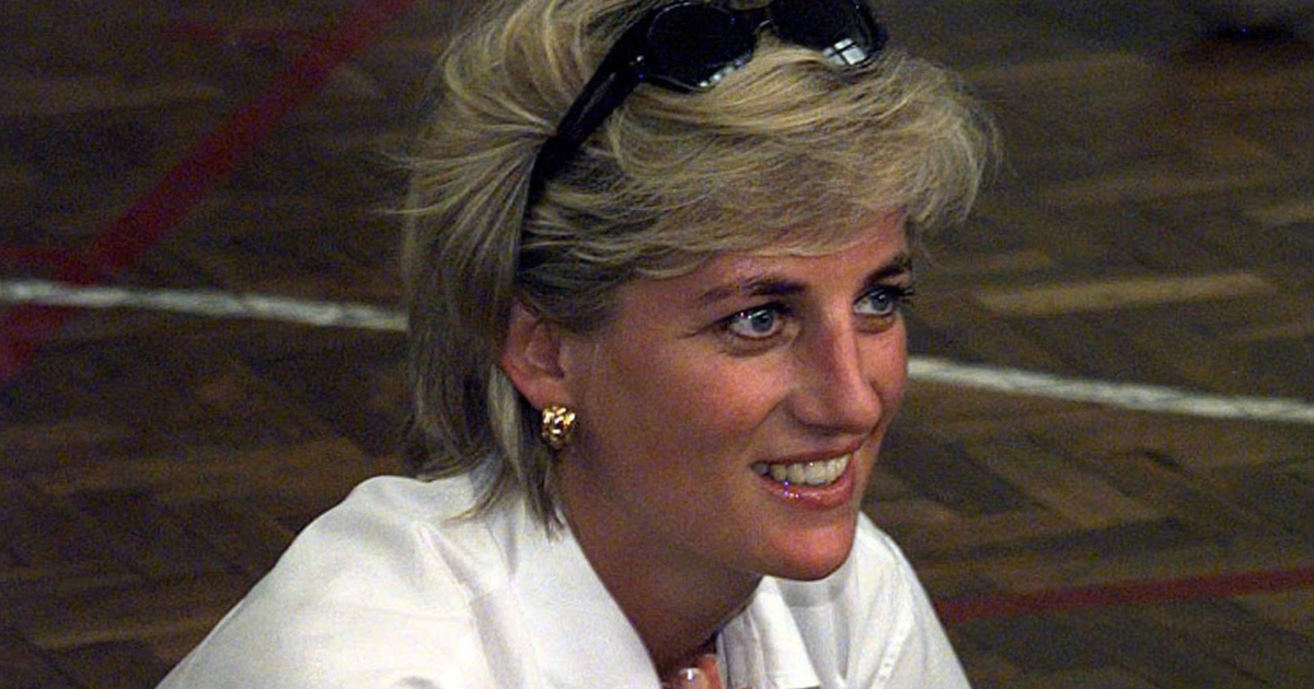 Điện Buckingham phản hồi c&aacute;o buộc Vua Charles n&oacute;i rằng C&ocirc;ng nương Diana sẽ bị l&atilde;ng qu&ecirc;n