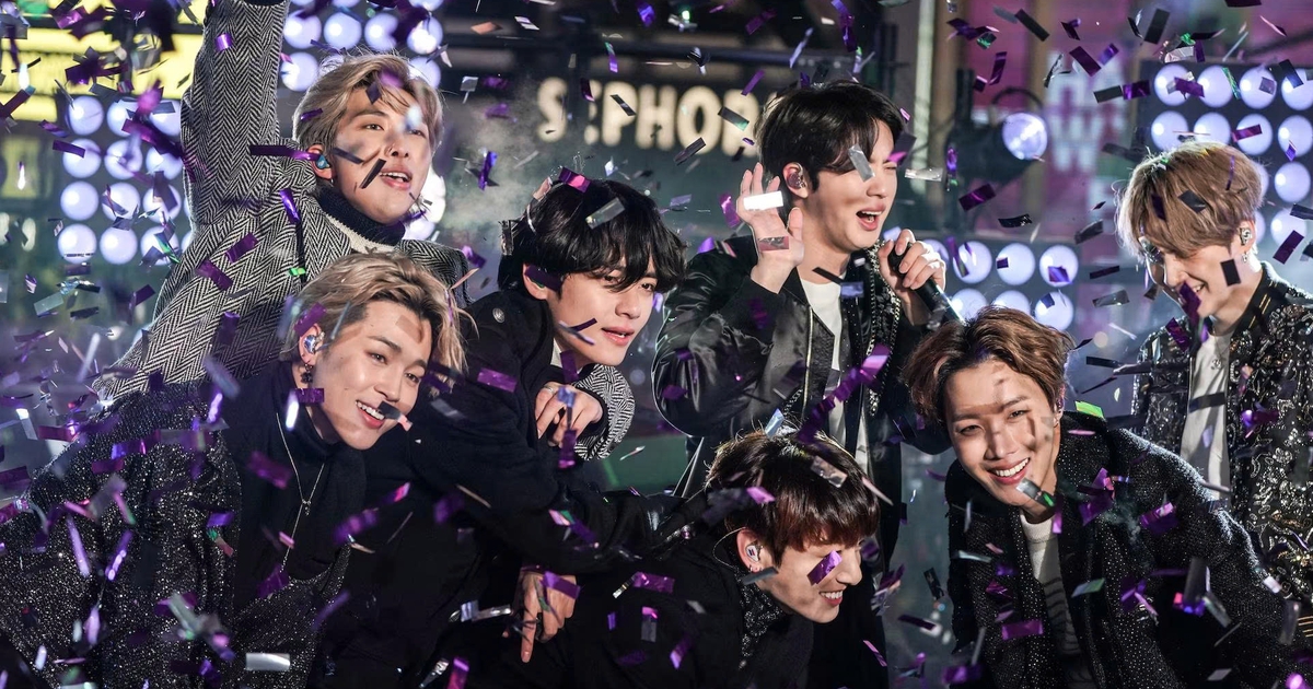 V&eacute; concert BTS 'h&eacute;t gi&aacute;' gấp 30 lần, Tổng thống H&agrave;n Quốc tuy&ecirc;n bố truy đến c&ugrave;ng