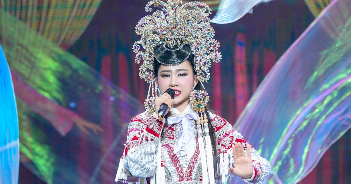 C&ocirc; g&aacute;i đưa cải lương l&ecirc;n s&acirc;n khấu, gi&agrave;nh qu&aacute;n qu&acirc;n 'H&atilde;y nghe t&ocirc;i h&aacute;t' l&agrave; ai?