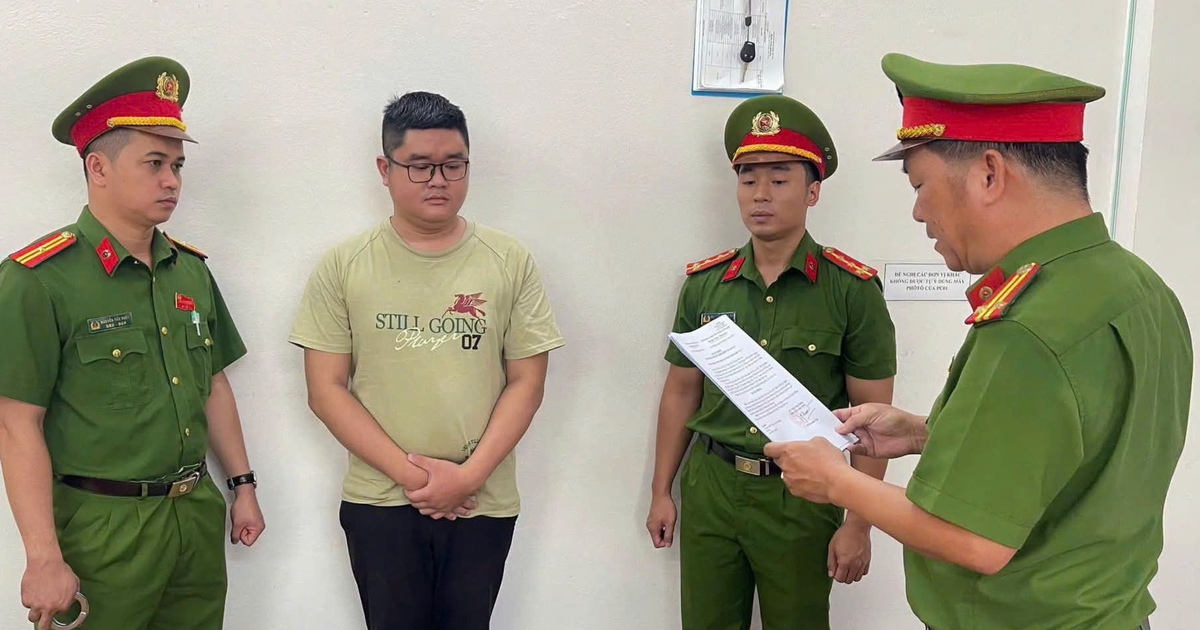 Cựu nhân viên ngân hàng chiếm đoạt tiền tỉ của một phụ nữ bằng chiêu "đáo hạn ngân hàng"