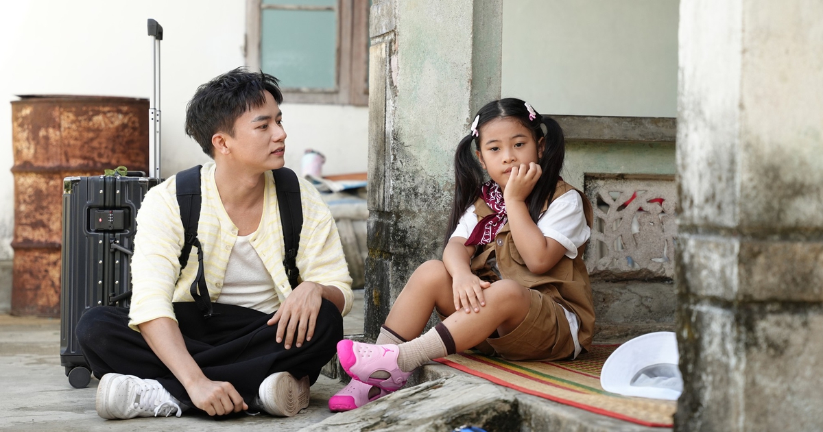 Huy R lần đầu giả gái, Phương Nam làm chú Cuội, Bùi Công Nam hóa cây đa