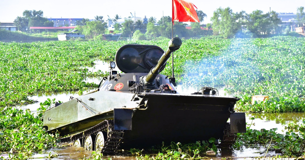 Xe tăng PT-76: Chiến thắng trận đầu Làng Vây