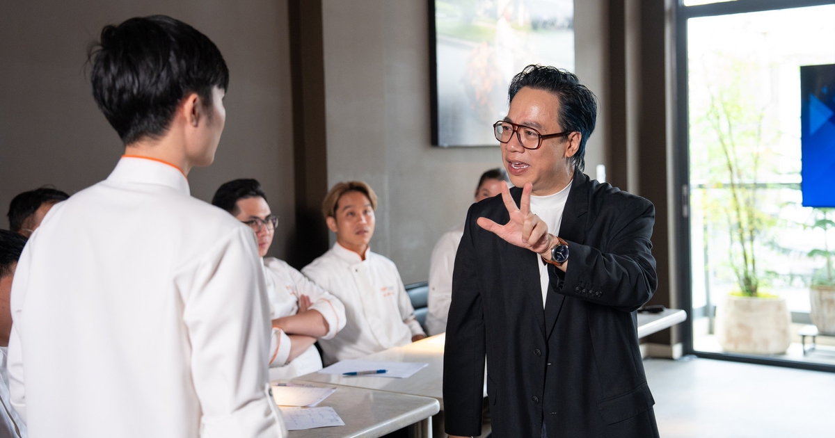 Ẩm thực Việt 'đỉnh của chóp' phong cách Michelin với Chef Peter Cường Franklin và Tùng Leo