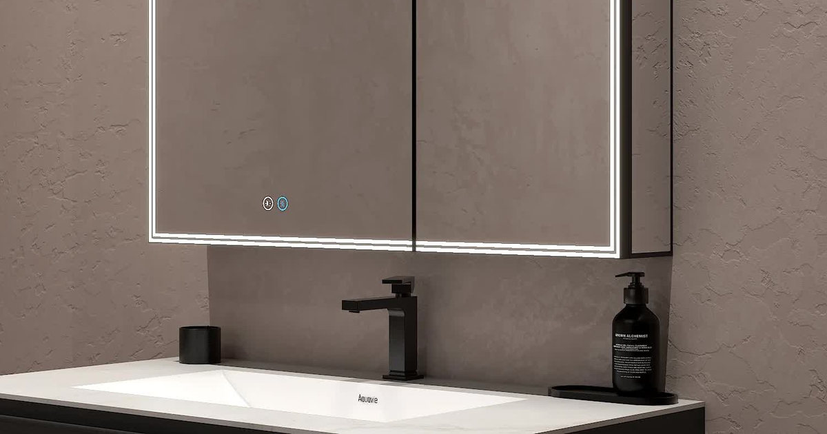 Tại sao gương trong khách sạn lại có biểu tượng Bluetooth?