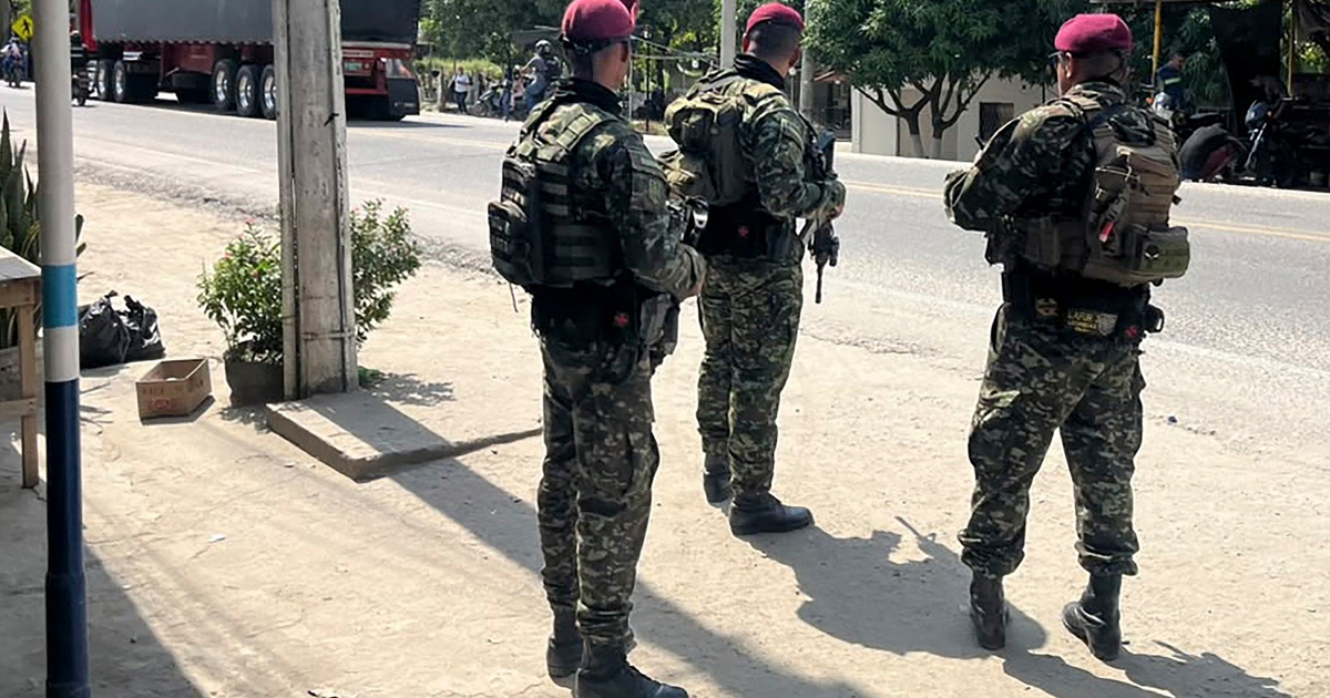 Colombia điều qu&acirc;n đến th&agrave;nh phố bạo loạn