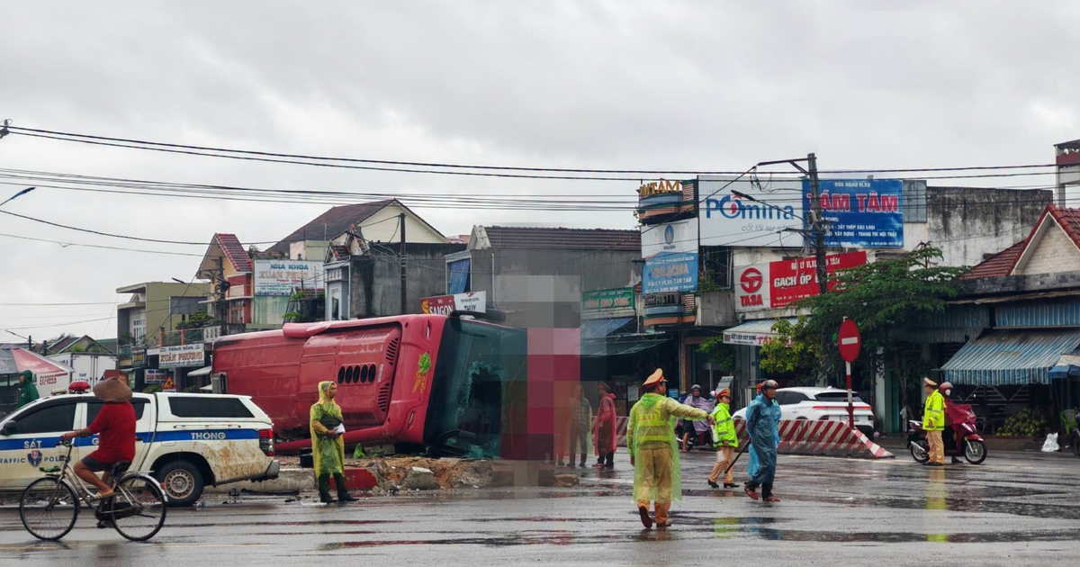 Điều tra vụ xe khách lật sau tai nạn giao thông trên QL1