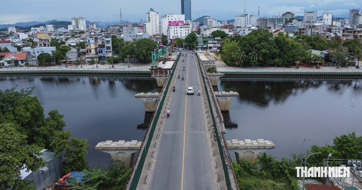 Cầu Vỹ Dạ 5 năm chưa xong, Chủ tịch TP.Huế yêu cầu hoàn thành trước Tết