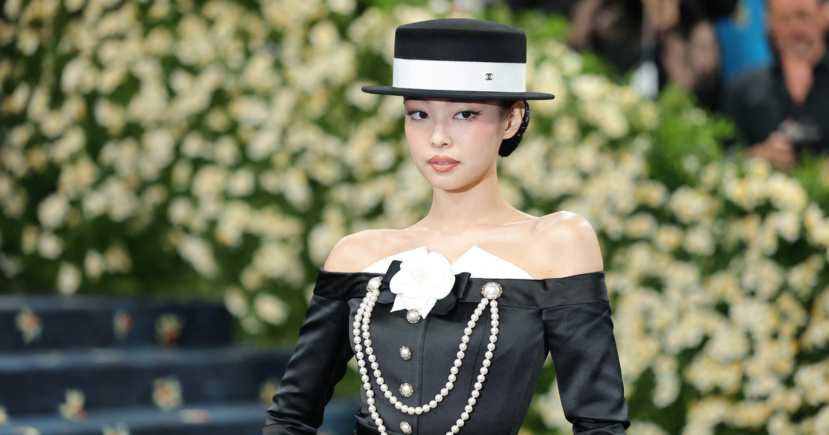 Cho&aacute;ng ngợp căn hộ xa hoa của Jennie (BlackPink), ri&ecirc;ng giường ngủ đ&atilde; hơn 3 tỉ đồng