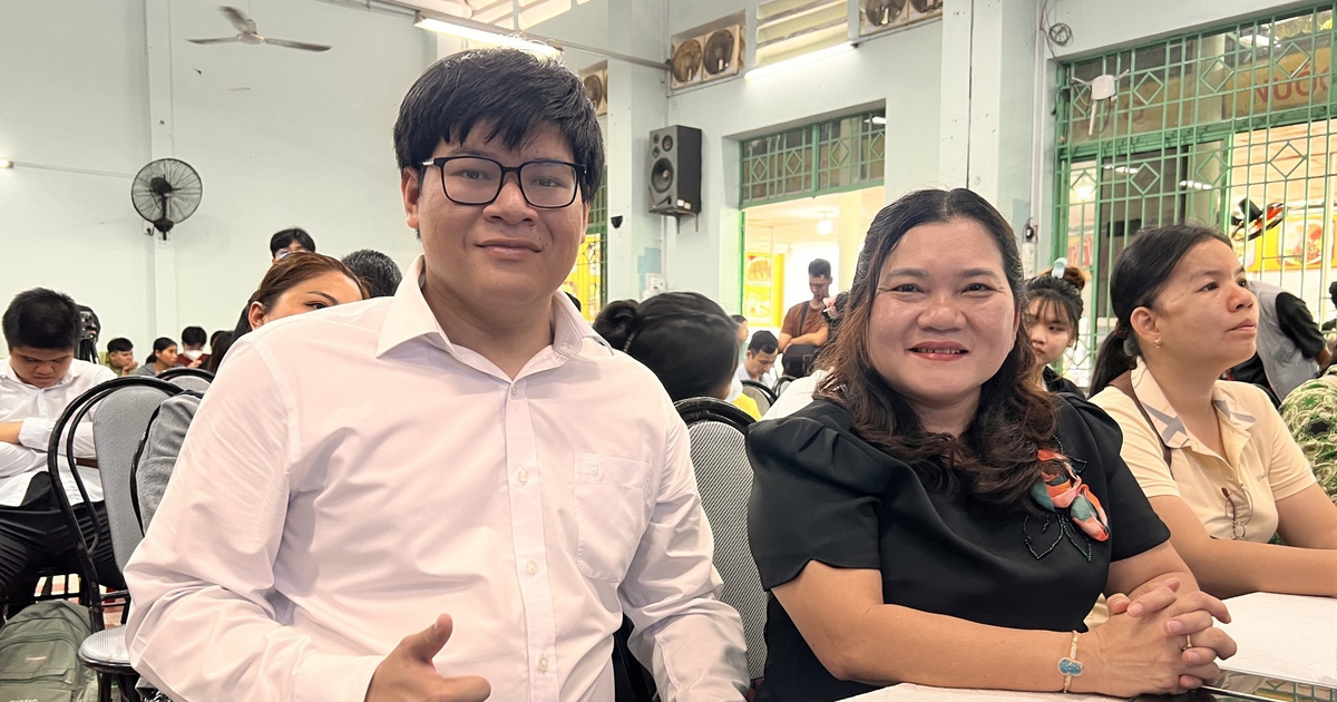 Được trao cơ hội, chàng trai tự kỷ làm việc ở khách sạn 5 sao TP.HCM