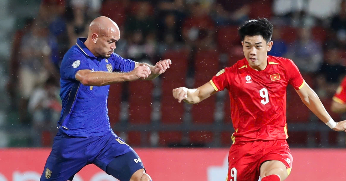 Đội tuyển Việt Nam đấu Philippines - FIFA ASEAN Cup: Adou Minh, Minh Hoàng lần đầu đá chính, Hoàng Đức dự bị