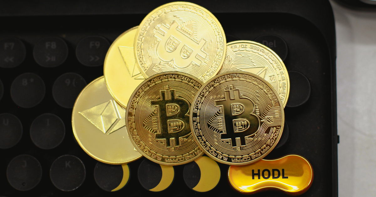Giá Bitcoin hôm nay 27.9.2026: Kỷ lục 2,4 tỉ USD chảy vào ETF Bitcoin trong 1 tuần