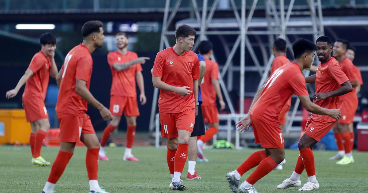 Đội tuyển Việt Nam đấu Thái Lan tại FIFA ASEAN Cup 2026: Giờ đấu thuận lợi và bài toán nhân sự
