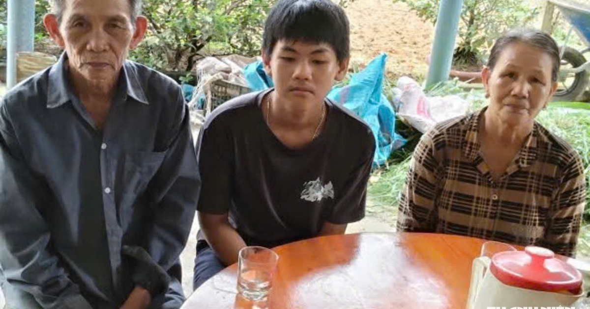 Xót xa 2 trẻ mất cha mẹ trong 3 tuần