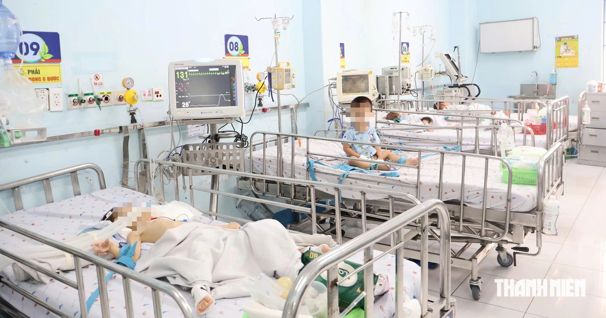 Bệnh tay chân miệng tăng mạnh, dấu hiệu cần đưa trẻ đến bệnh viện ngay