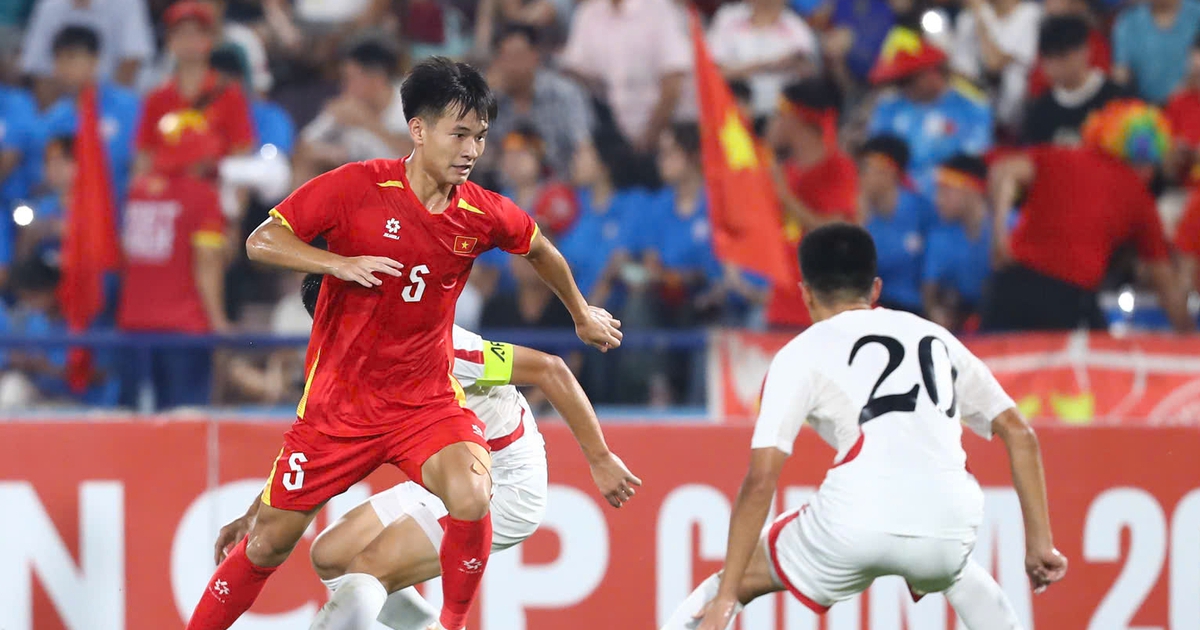Photo: Báo Thanh Niên Vietnam relance ses espoirs aux éliminatoires U20 grâce à la Corée du Nord