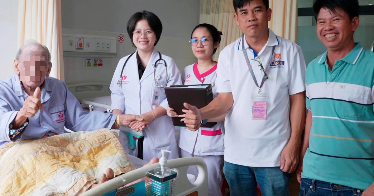 Cụ ông 97 tuổi bị nhồi máu cơ tim cấp khi đi thăm ruộng