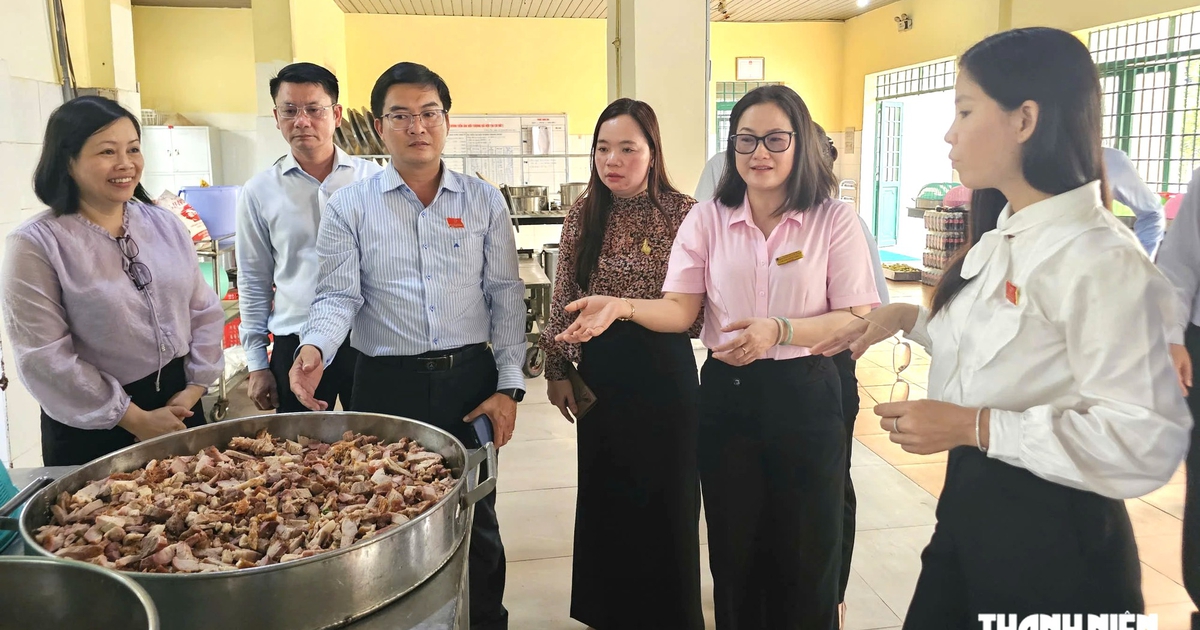 Các cơ sở tiếp nhận trẻ em hạn chế nguồn trực tiếp chăm sóc, nuôi dưỡng