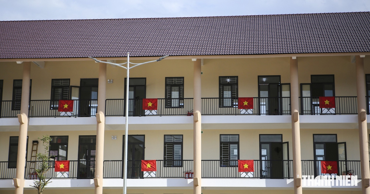Trường nội tr&uacute; v&ugrave;ng cao Huế trước ng&agrave;y khai giảng: 'Khang trang kh&ocirc;ng tưởng'
