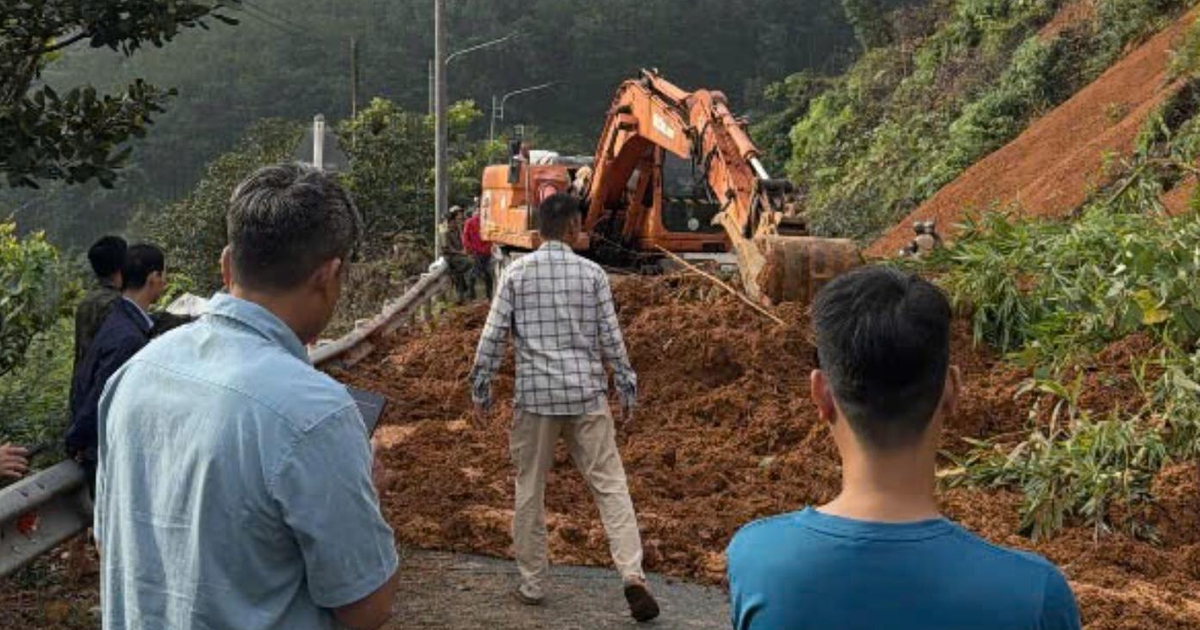 Khắc phục sạt lở đường Đồng Nai đi Lâm Đồng