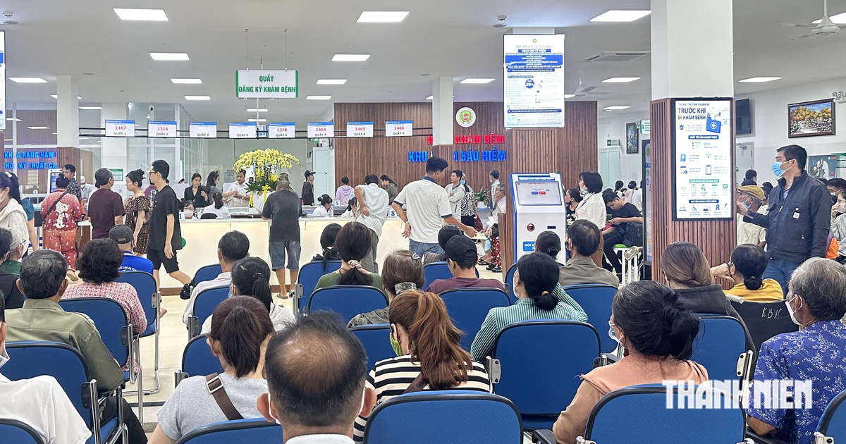 Bệnh viện Quân y 121 đẩy mạnh khám sức khỏe giúp dân