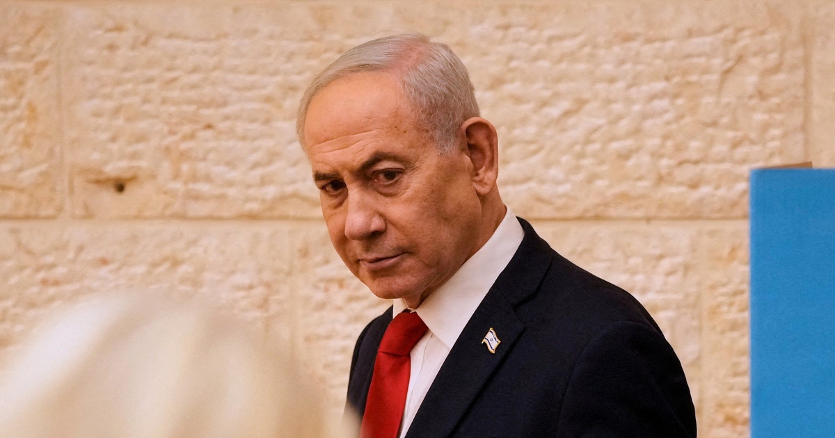 Thủ tướng Israel bị tổng c&ocirc;ng k&iacute;ch sau tiết lộ chấn động