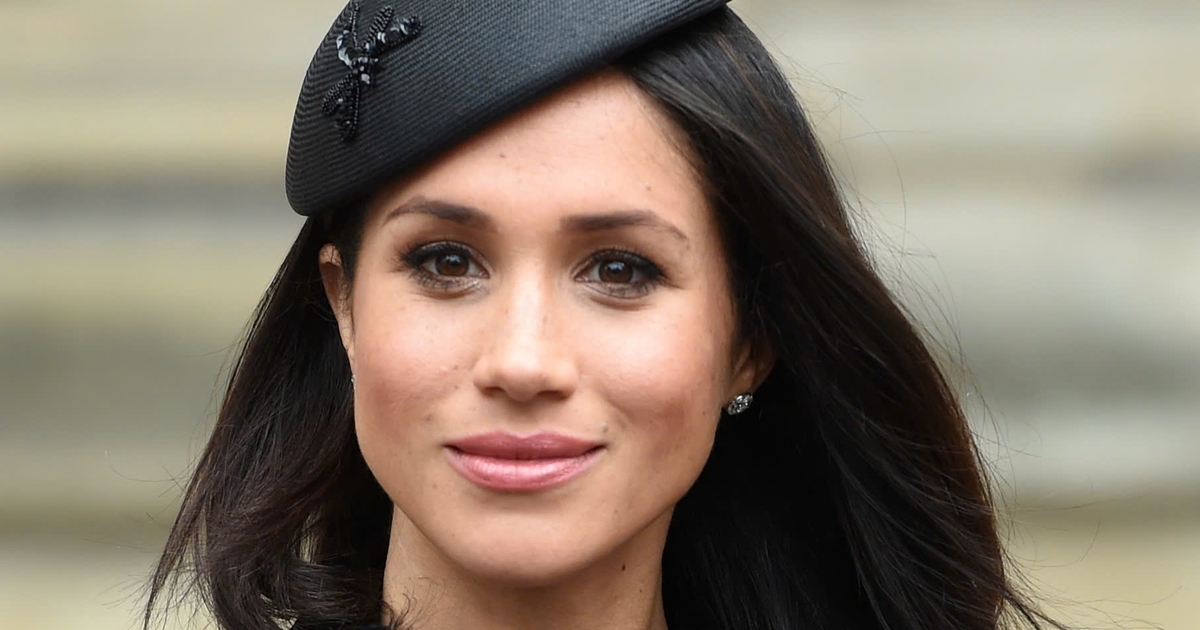 Meghan Markle l&ecirc;n kế hoạch viết hồi k&yacute;, tiếp tục khai th&aacute;c drama của Ho&agrave;ng gia Anh?